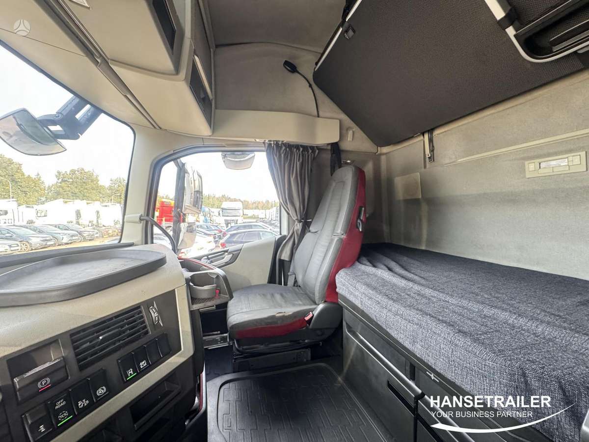 Volvo FH FH500, double sleeper