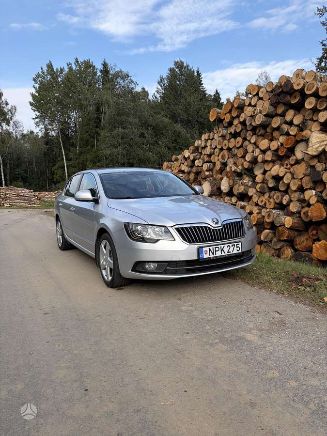 Škoda Superb - 1