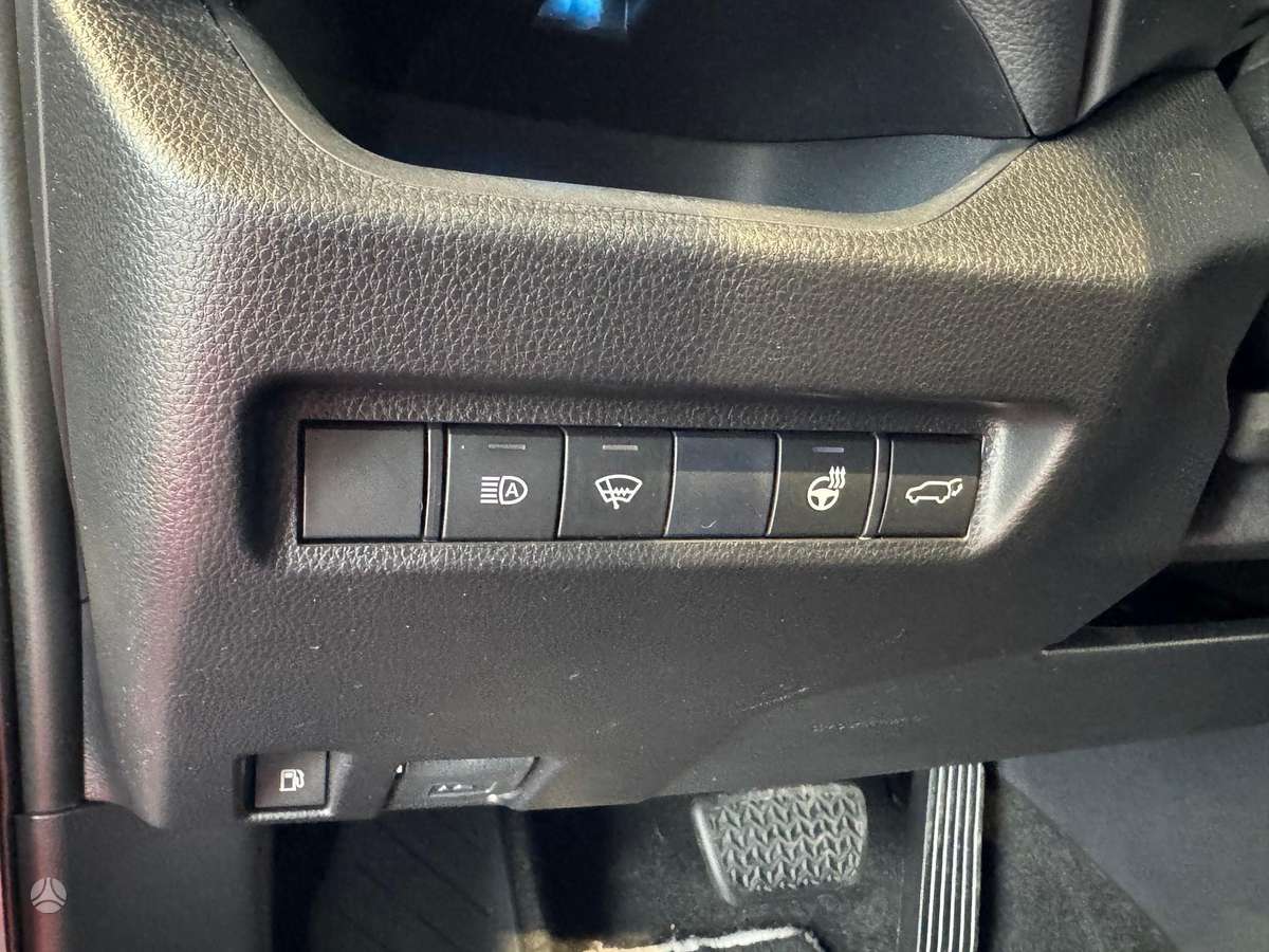 Toyota RAV4 - 12