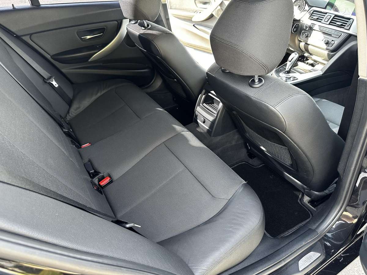 BMW 318, 2.0 l., wagon