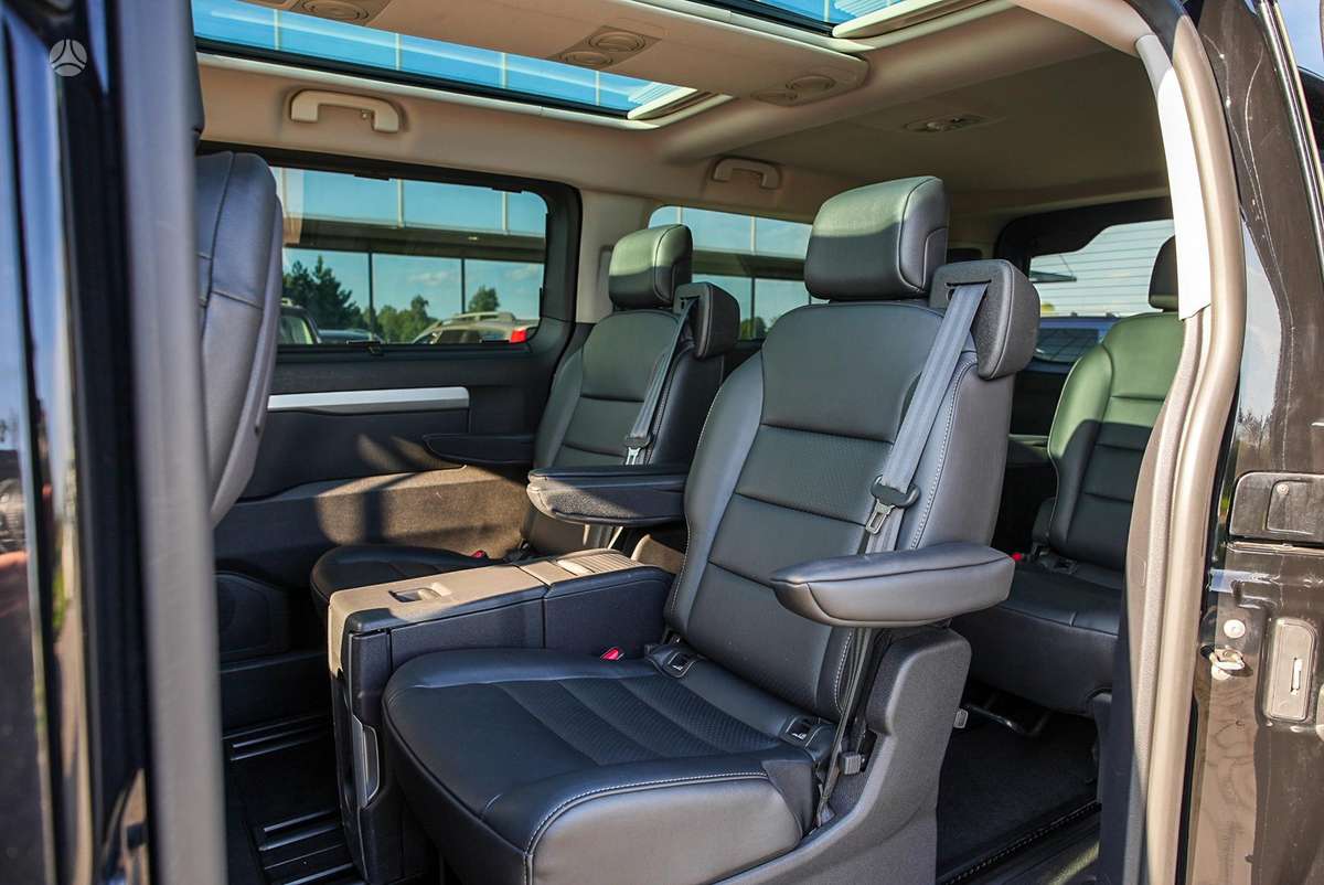 Citroen Jumpy, 2.0 l., passenger minibus