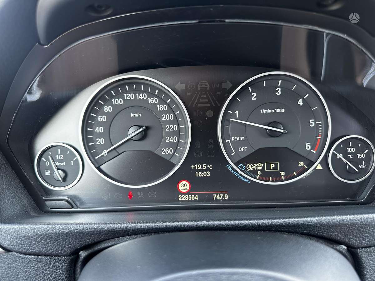 BMW 318, 2.0 l., wagon