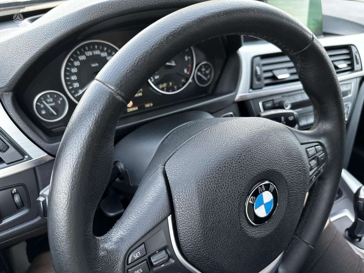 BMW 318, 2.0 l., wagon
