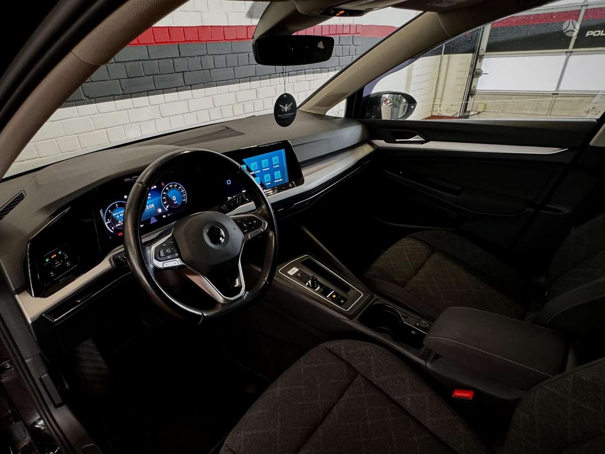 Volkswagen Golf - 7