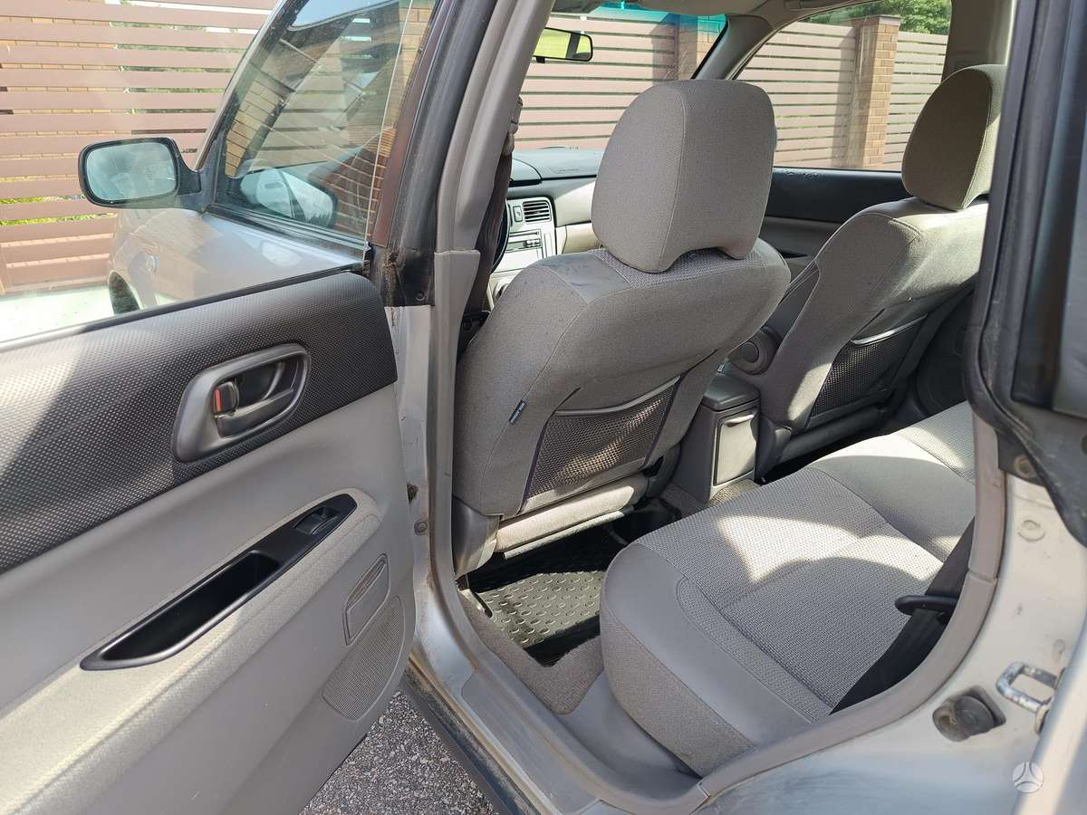Subaru Forester, 2.0 l., off-road / crossover