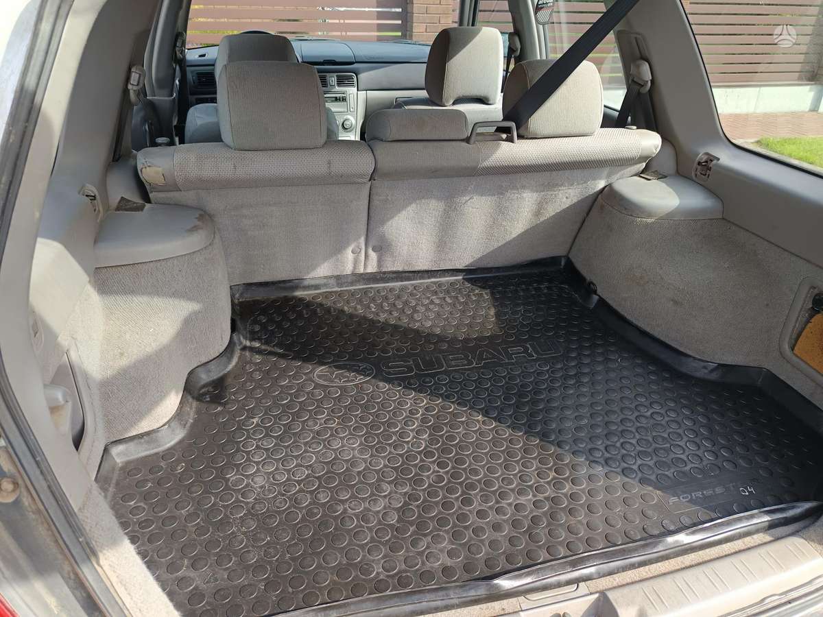 Subaru Forester - 10