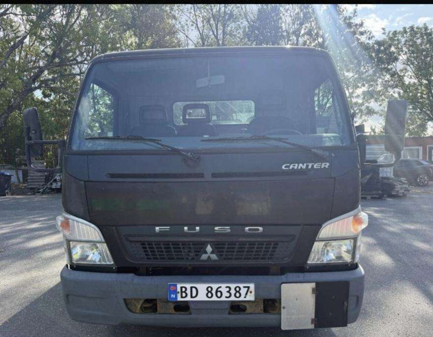 Mitsubishi Canter, bortiniai