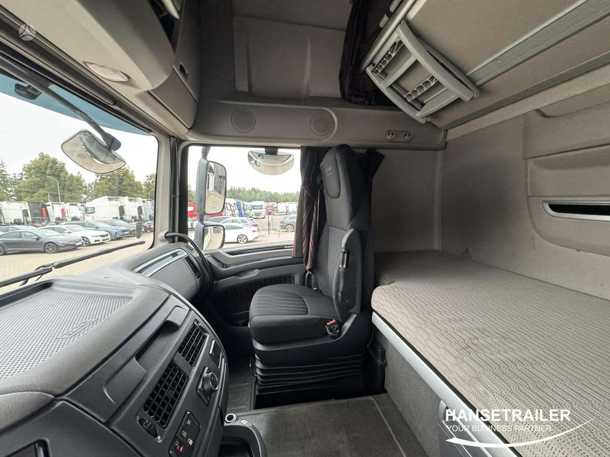 DAF XF 106.480 Mega Low Deck, double sleeper