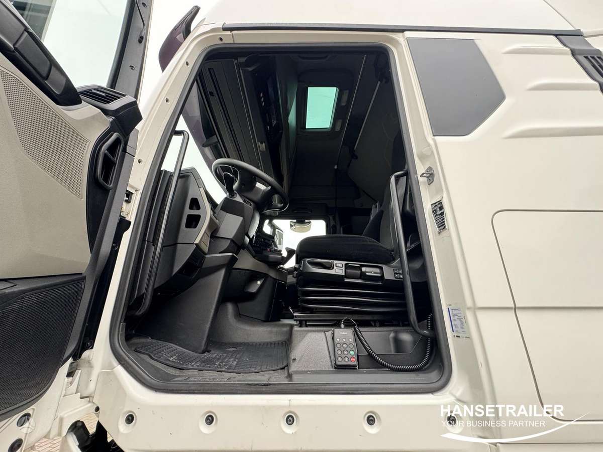 MAN TGX 18.510 XXL Retarder, double sleeper