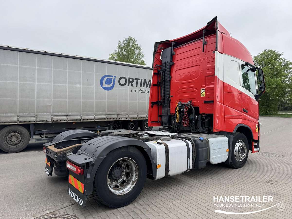Volvo FH 460, double sleeper