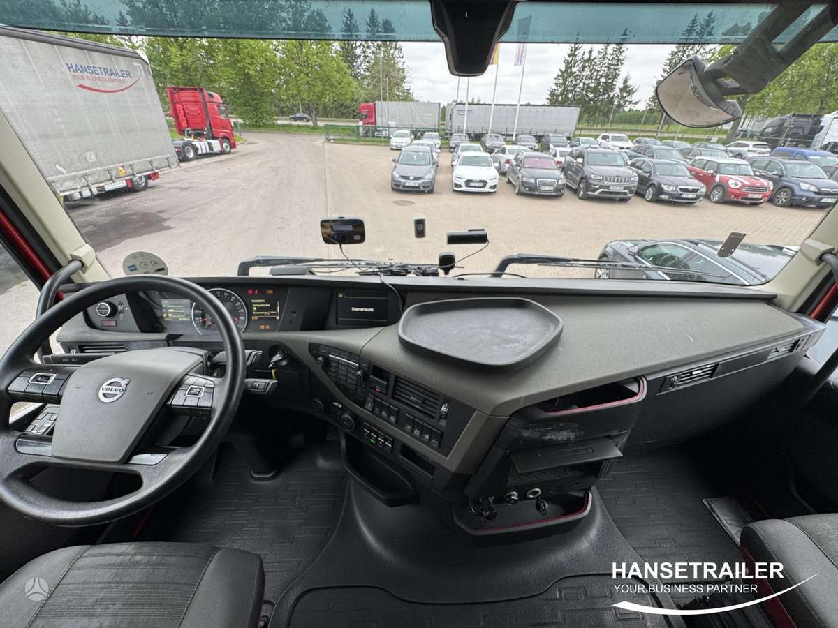 Volvo FH 460, double sleeper