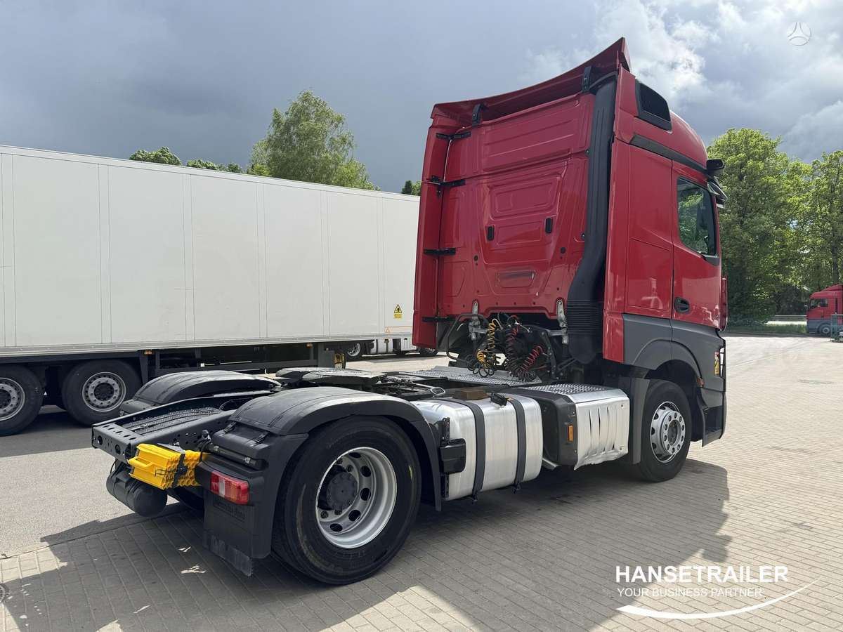 Mercedes-Benz Actros 1845 Big Space, double sleeper