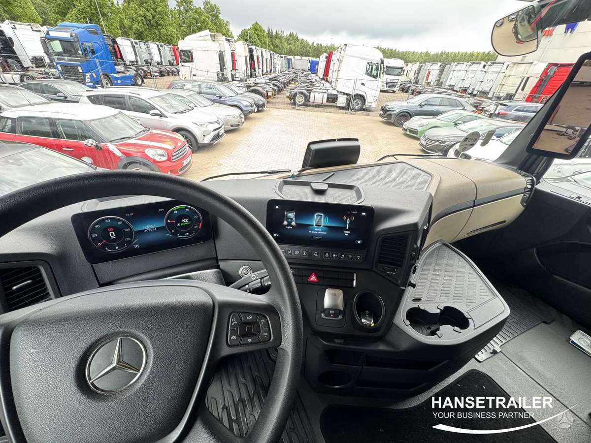 Mercedes-Benz Actros 1845 Big Space, double sleeper