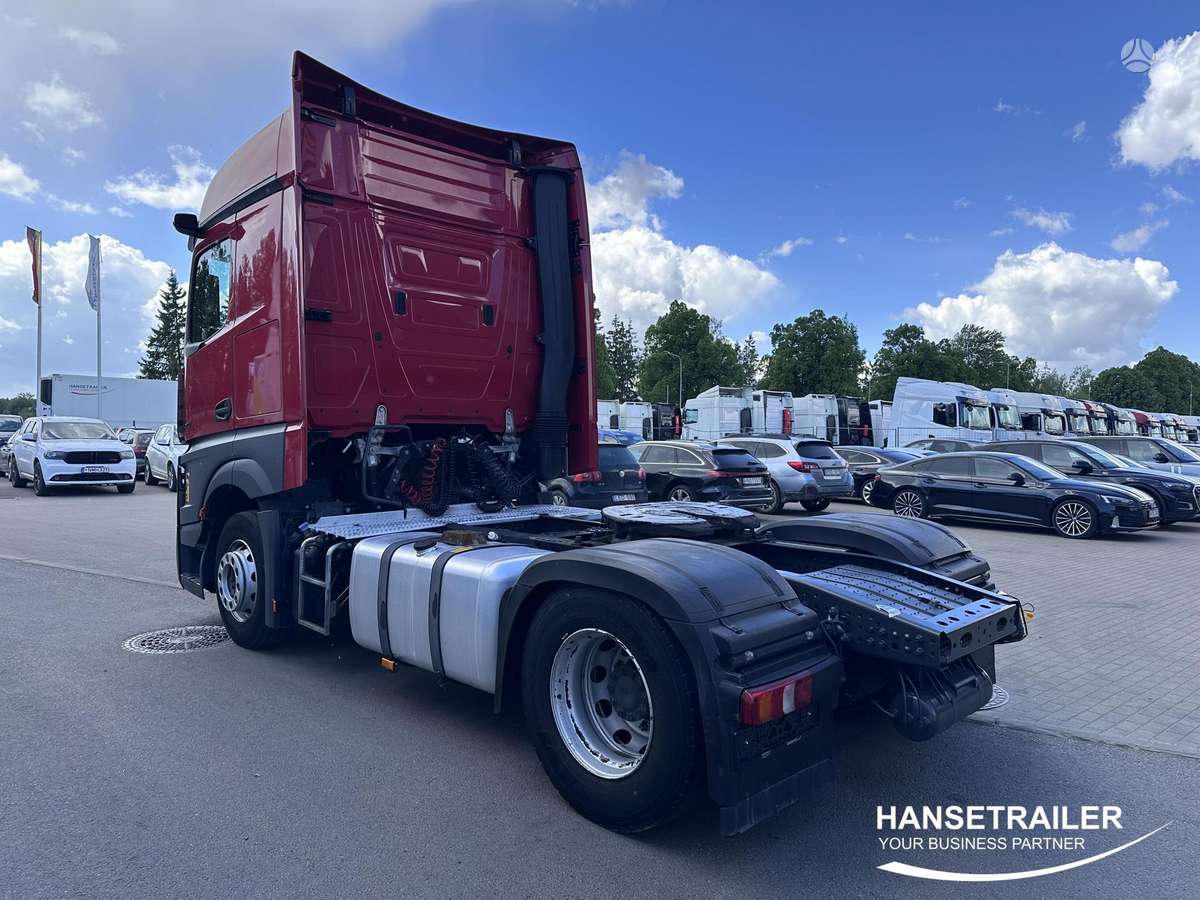 Mercedes-Benz Actros 1845, double sleeper
