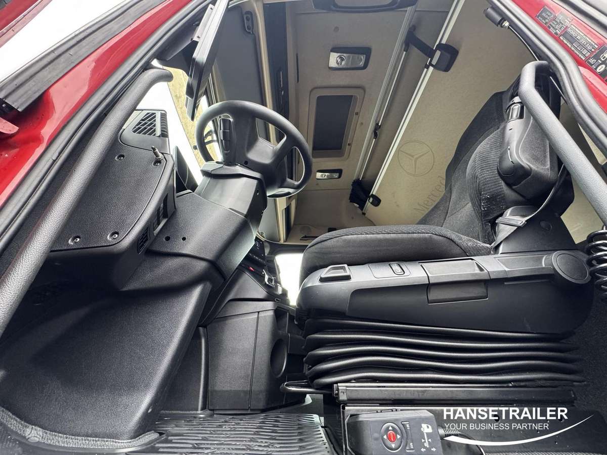 Mercedes-Benz Actros 1845 Big Space, double sleeper