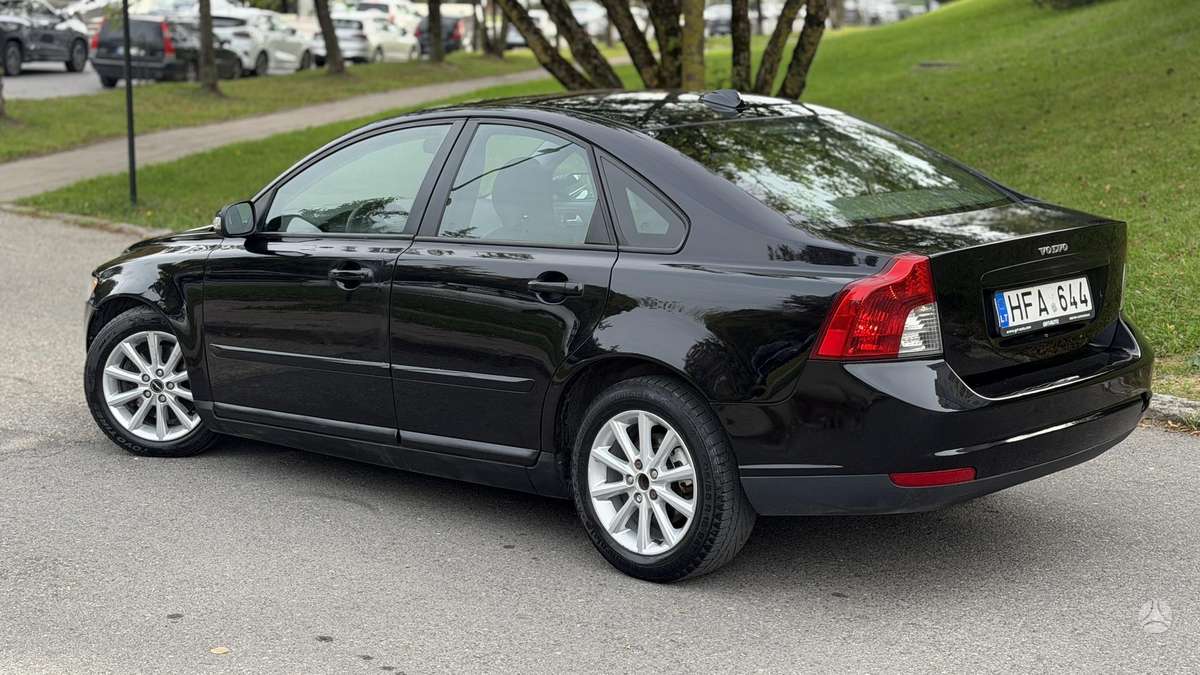 Volvo S40 - 4