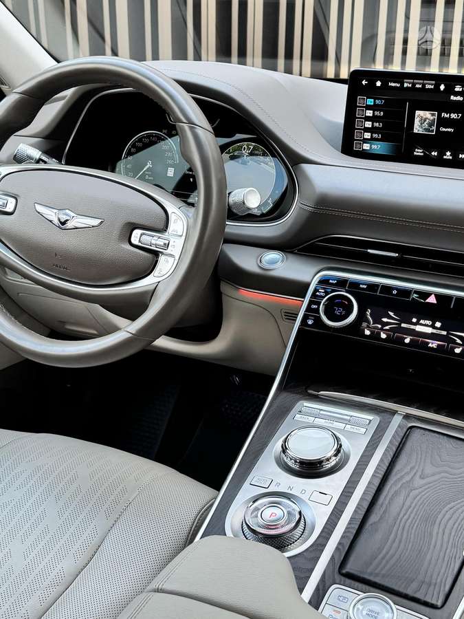 Genesis GV80, 2.5 l., Минивэн