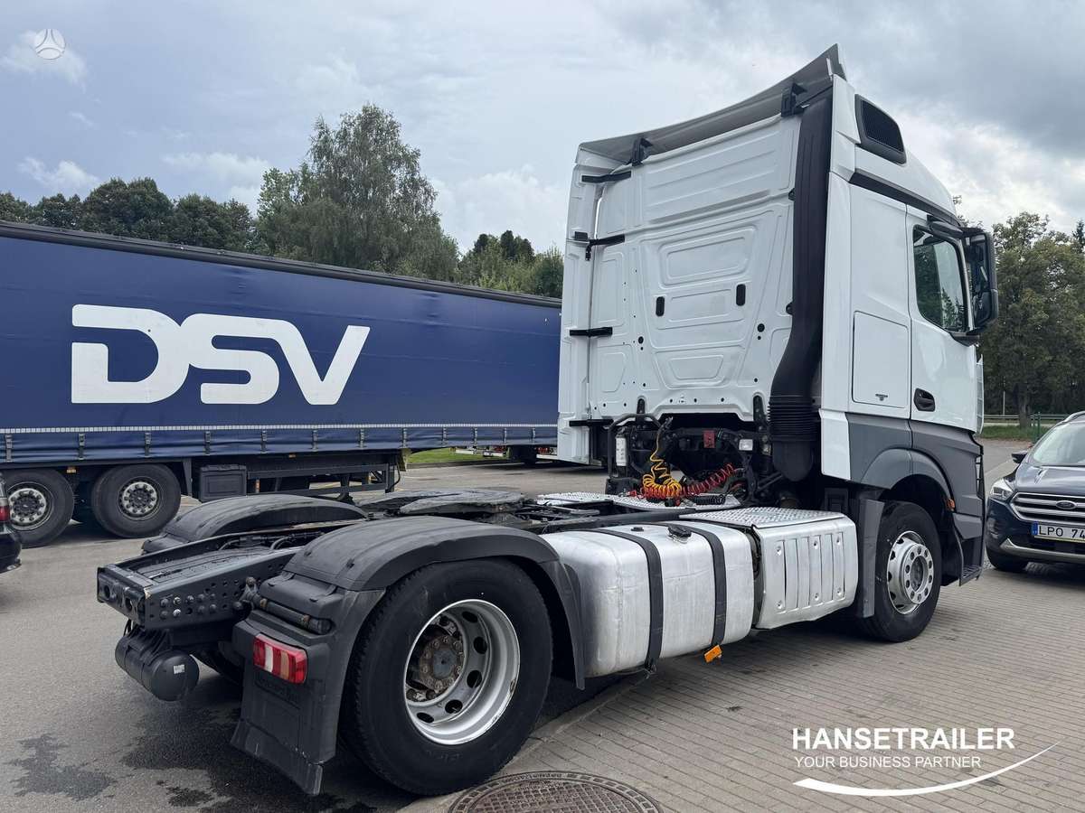 Mercedes-Benz Actros 1845, double sleeper