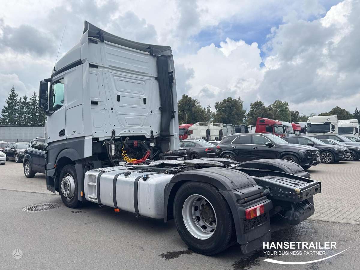Mercedes-Benz Actros 1845, double sleeper