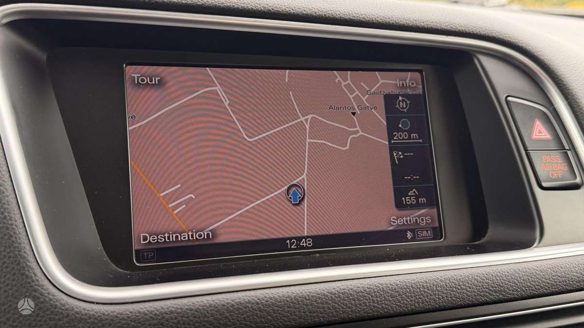 Audi Q5, 3.0 l., off-road / crossover