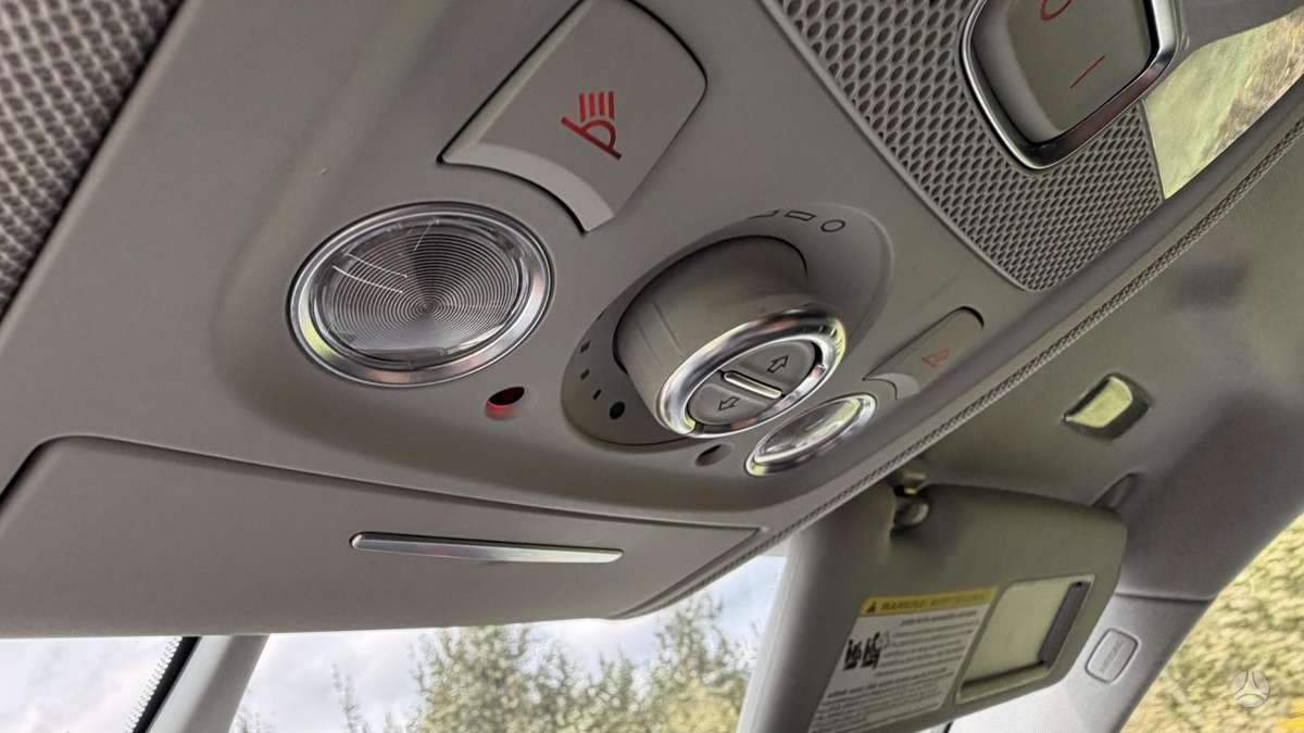 Audi Q5, 3.0 l., off-road / crossover