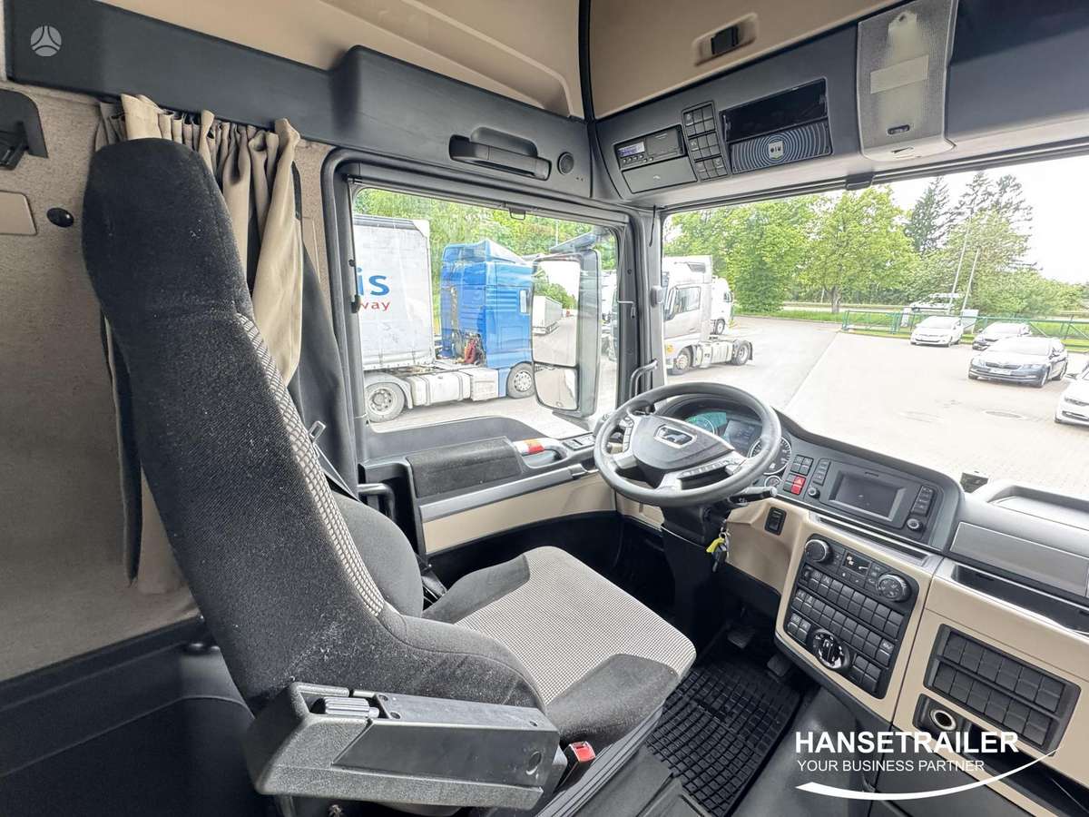 MAN TGX 18.460, double sleeper