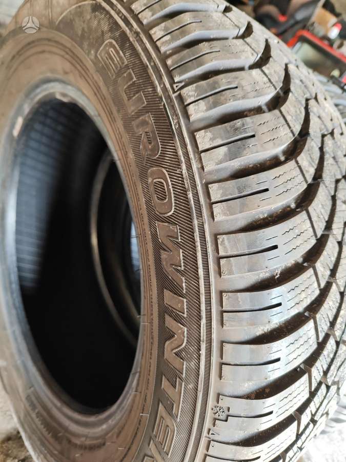 Falken, зимние 235/60 R16