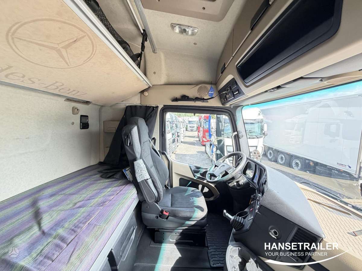Mercedes-Benz Actros 1845 LS, double sleeper