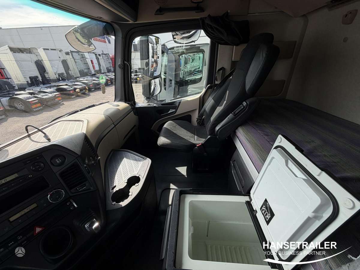 Mercedes-Benz Actros 1845 LS, double sleeper