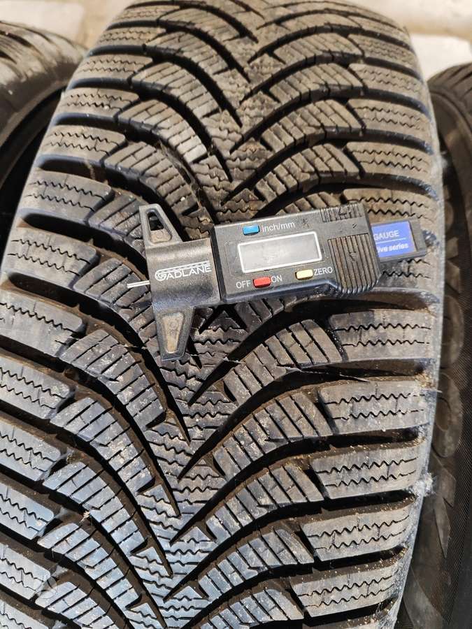 Hankook, зимние 215/65 R16
