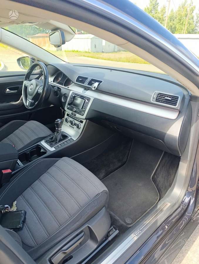 Volkswagen CC - 10