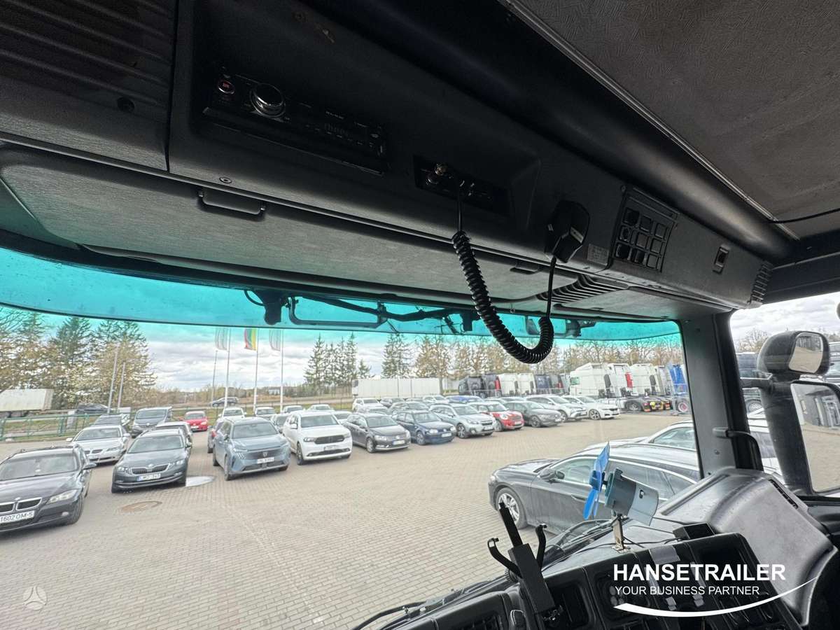 Scania R 124 LA, double sleeper