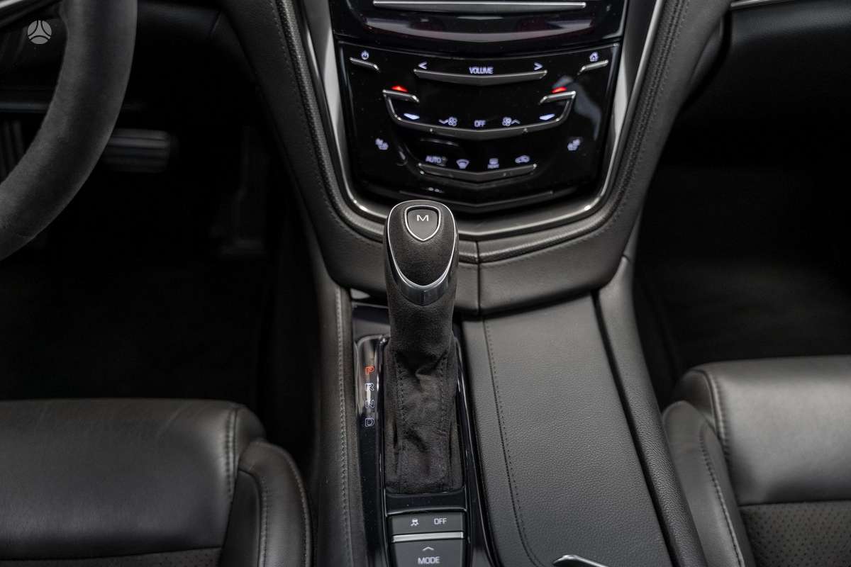 Cadillac CTS, 6.2 l., Седан