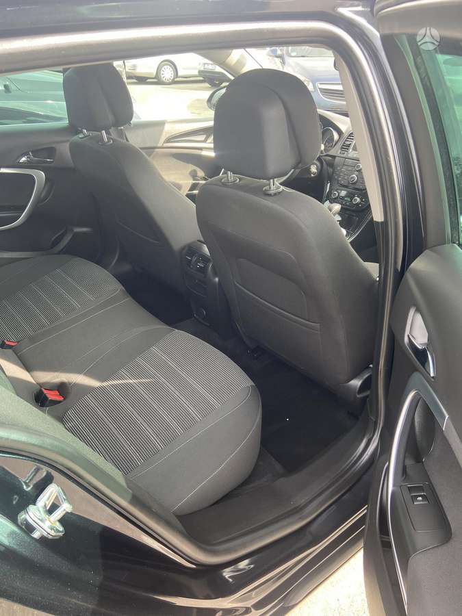 Opel Insignia, 2.0 l., wagon