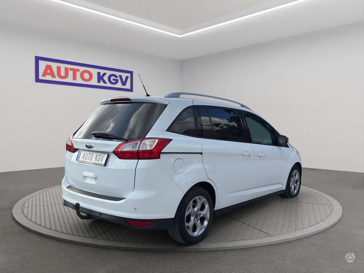 Ford Grand C-MAX - 5