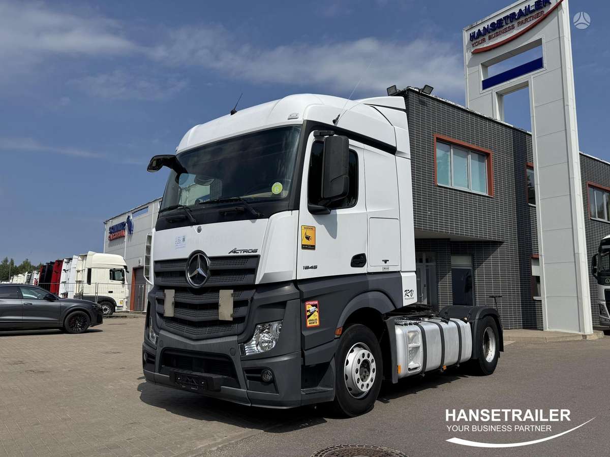 Mercedes-Benz Actros, double sleeper