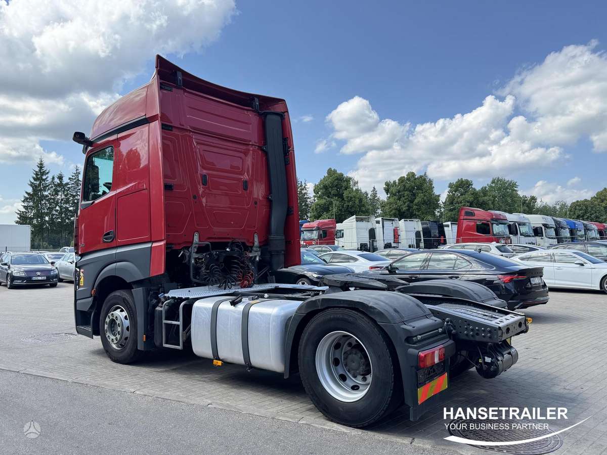 Mercedes-Benz Actros 1845 Big Space, double sleeper
