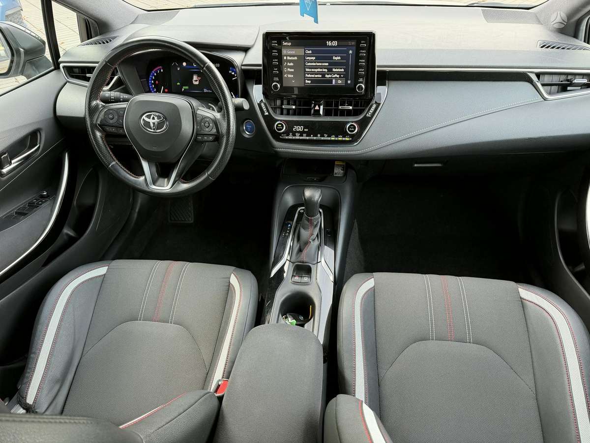 Toyota Corolla - 10