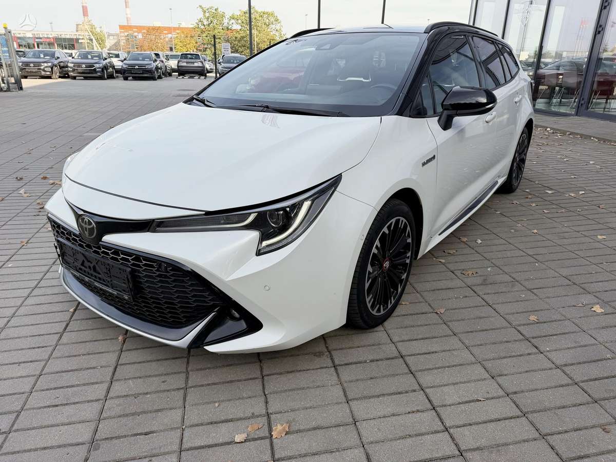 Toyota Corolla - 1