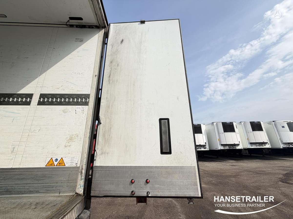 Schmitz SKO 24 FP45 8928h, refrigerated