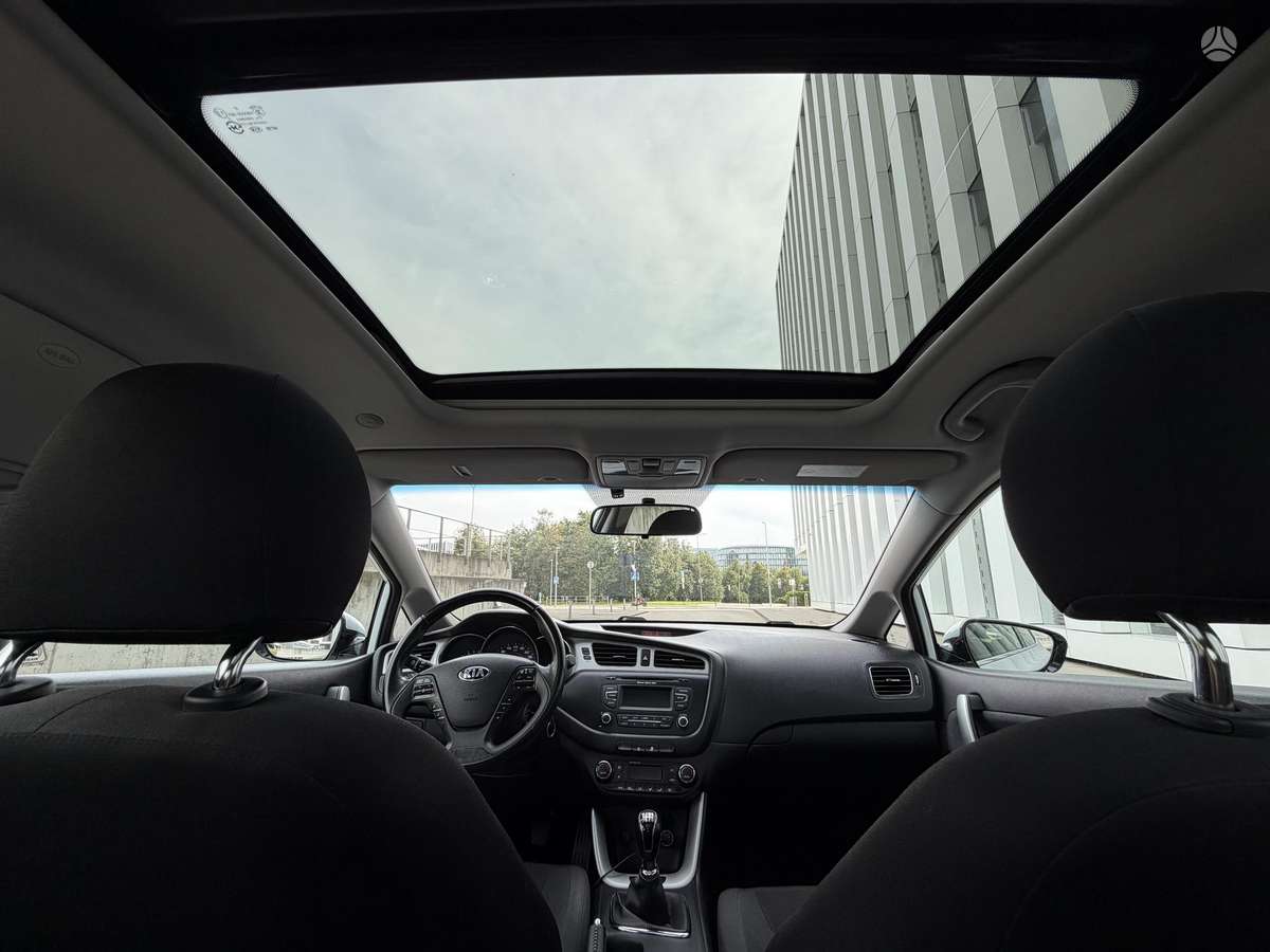 KIA Ceed - 5