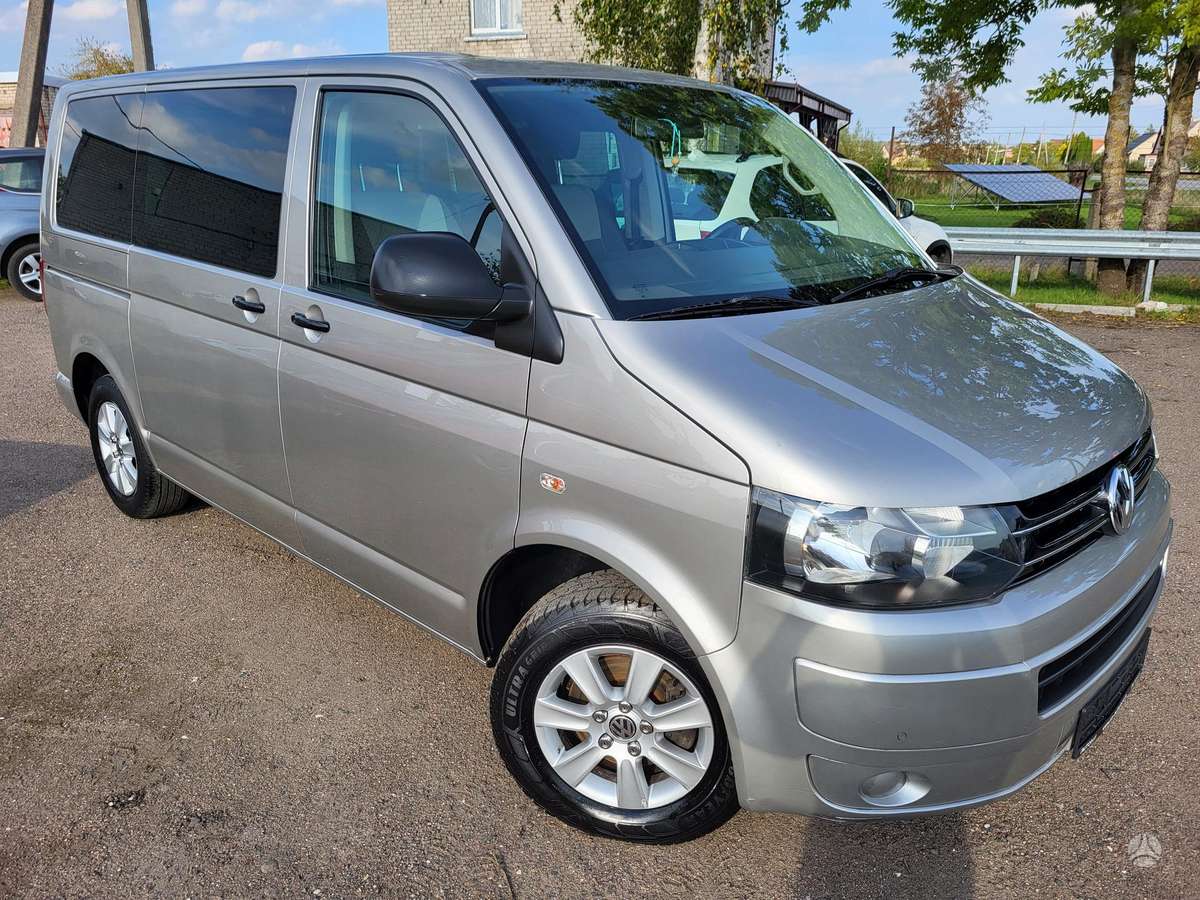 Volkswagen Multivan - 2