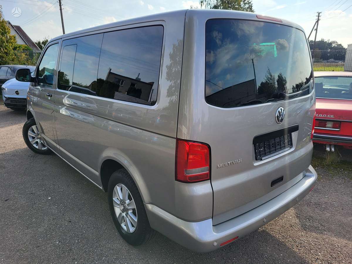 Volkswagen Multivan - 4
