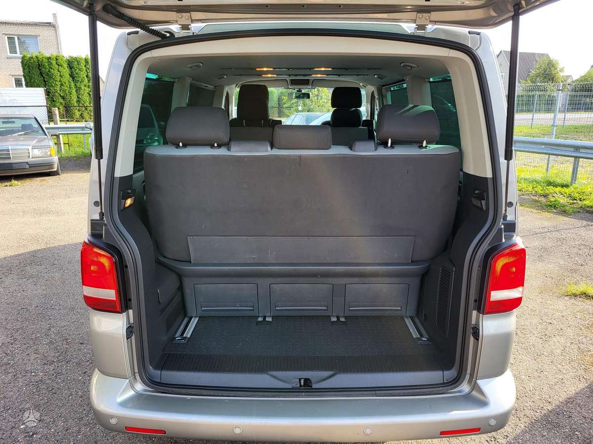 Volkswagen Multivan - 6