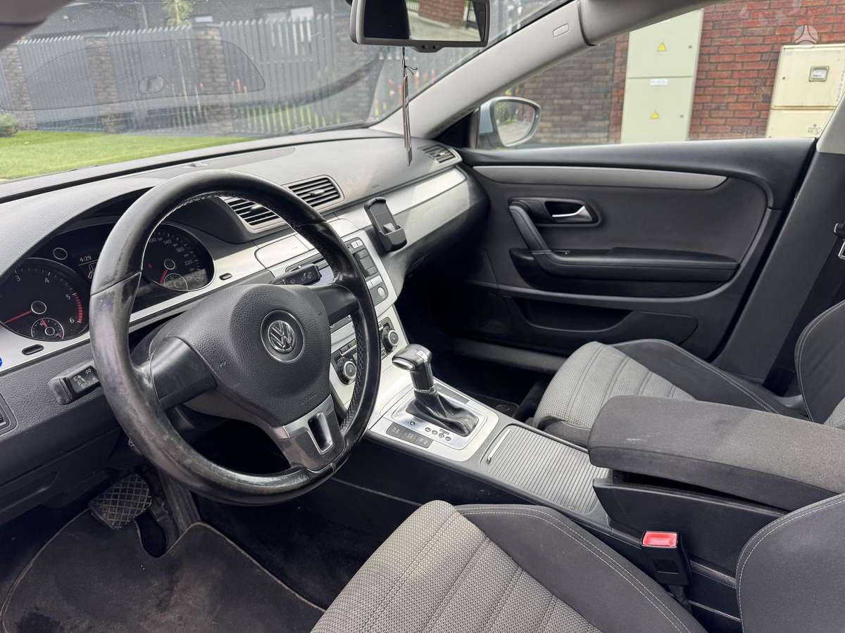 Volkswagen Passat CC - 5