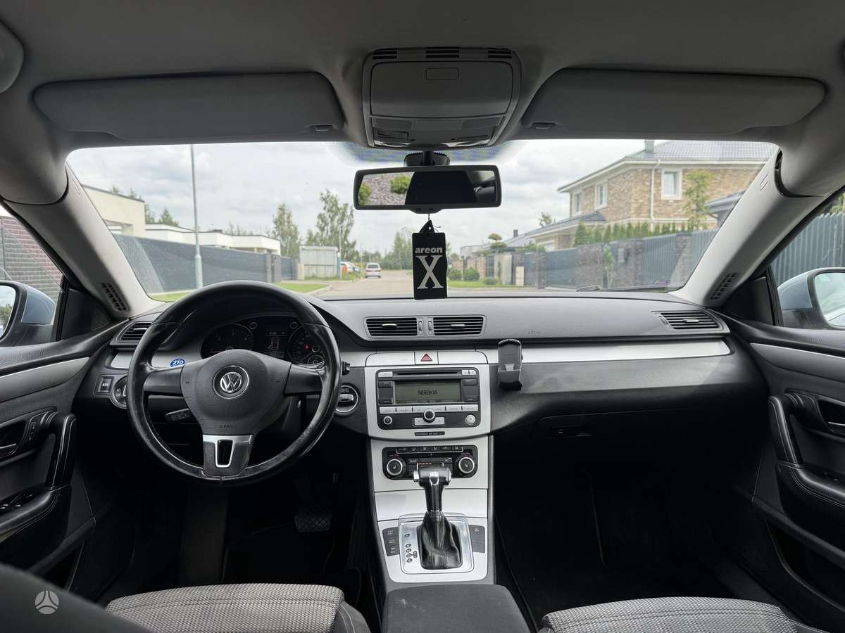 Volkswagen Passat CC - 7