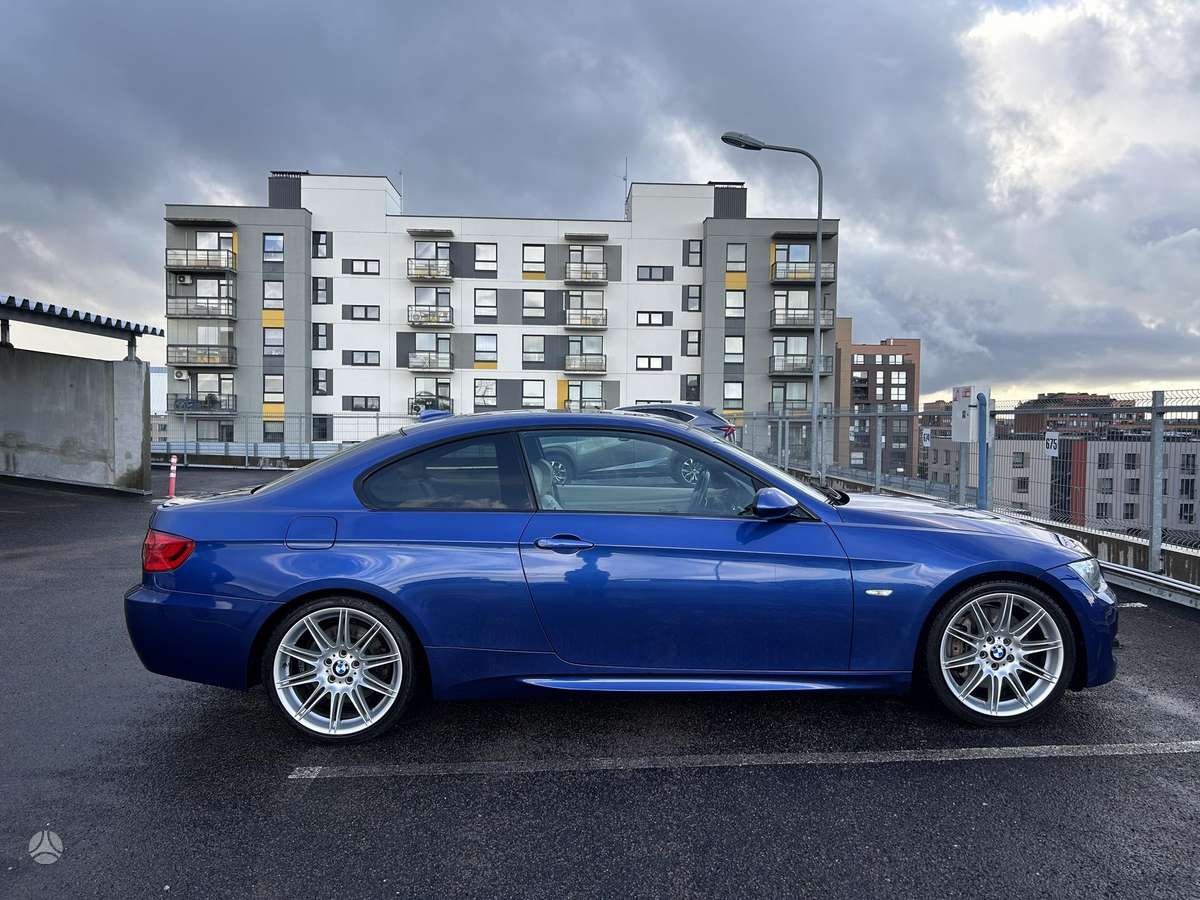 BMW 335, 3.0 l., coupe