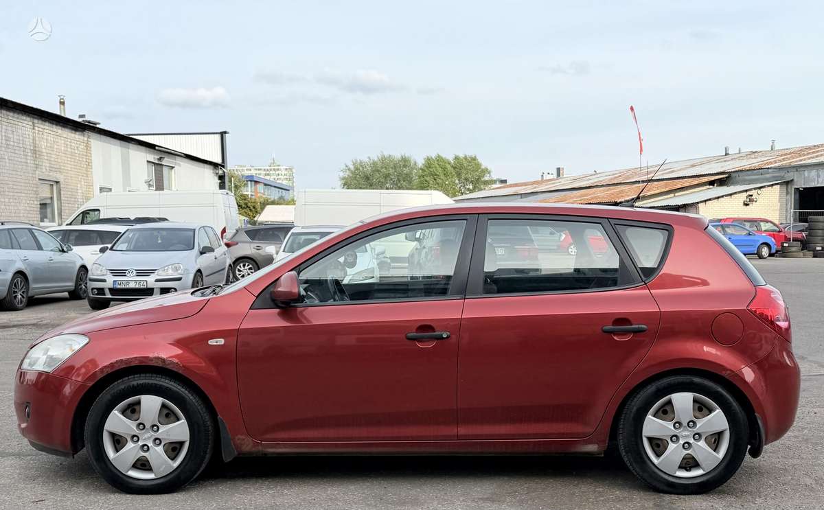 Kia Ceed, 1.4 l., hatchback