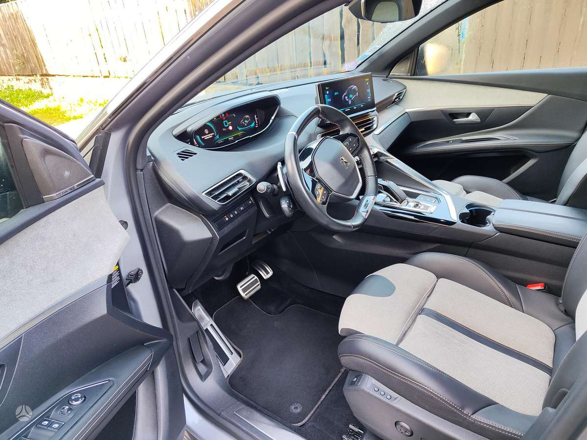 Peugeot 3008 - 11