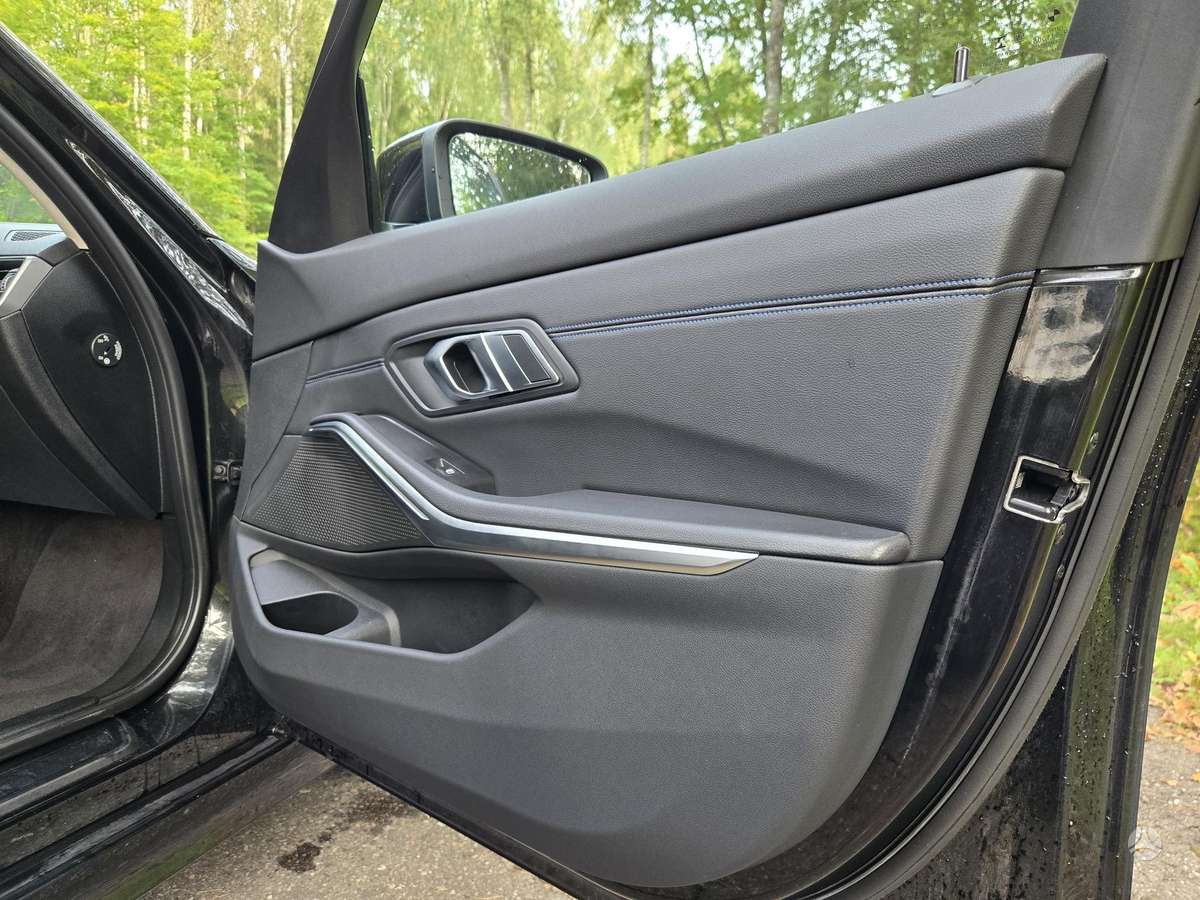 BMW 320, 2.0 l., Универсал